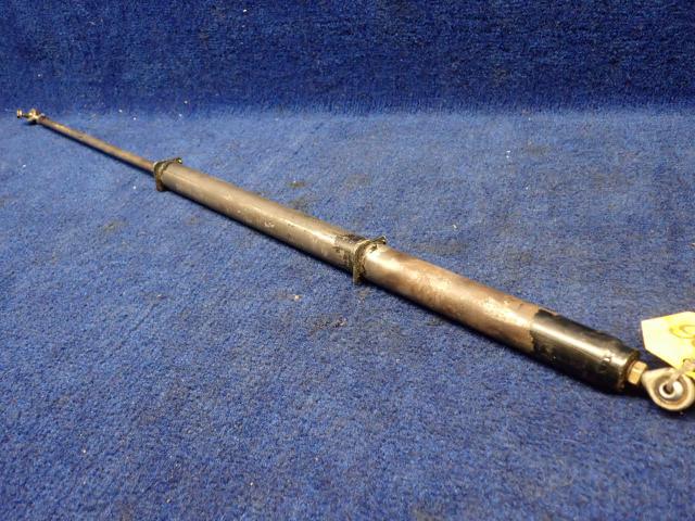 76425-00 Piper - Bungee - Nose Gear Wheel Left